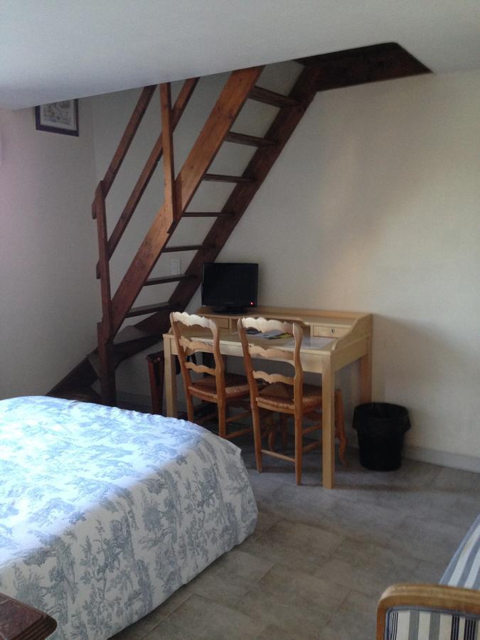 Auberge La Borie Nantes Ruang foto
